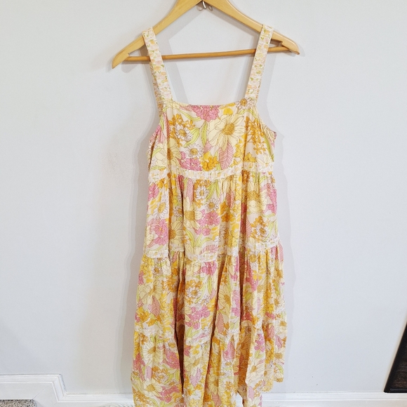American Eagle Outfitters Boardwalk Floral Tiered Dress - Small - Picture 3 of 9